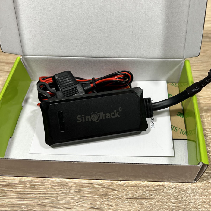 GPS трекер для авто Sinotrack ST-900